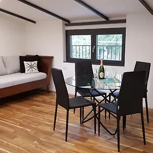 https://la-casa-degli-ulivi-lierna.it-lombardy.com
